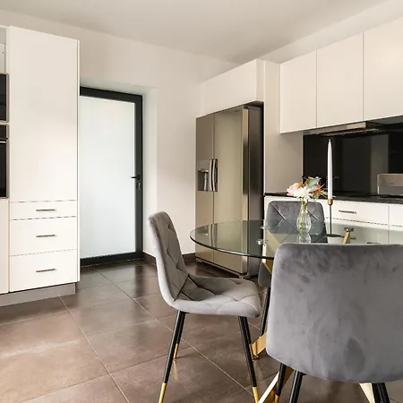 Melblue Casa de Férias