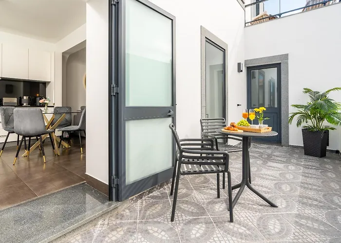 Melblue Hébergement de vacances Estreito Da Calheta